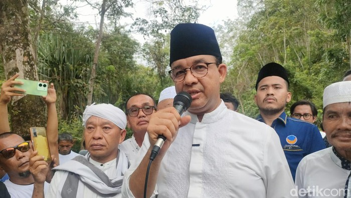 Balasan Anies Usai Prabowo Bilang 'Air Susu Dibalas Air Tuba'